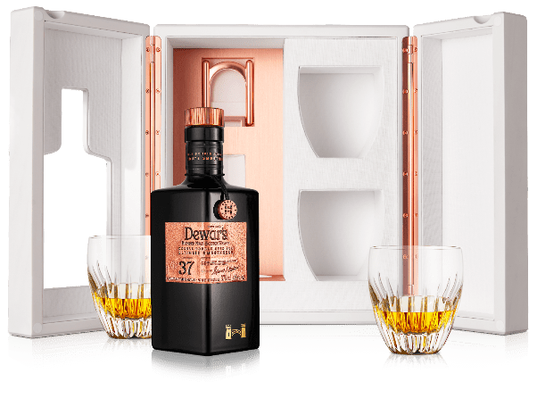 Dewar’s primes the gift giving season with 37-year-old whisky and Baccarat crystal&nbsp;set